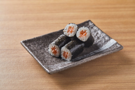 Sān Wén Yú Xì Juàn Salmon Roll