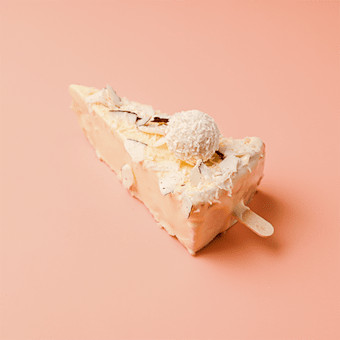 Cheesecake Mit Weißer Belgischer Schokolade, Rafaello Und Kokosraspeln