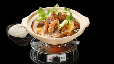 C6 Sauteed Beef Brisket And Tripe Rice Combo W. Chef's Sp. Sau Jiàng Xiāng Niú Nǎn Niú Dù Shuāng Pīn Fàn Ce