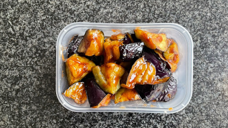 Braised Aubergine In Soya Sauce Hóng Shāo Jiā Zi