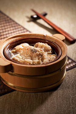 Jìng Fèng Chéng Shuǐ Jiǎo Poached Chinese Dumpling