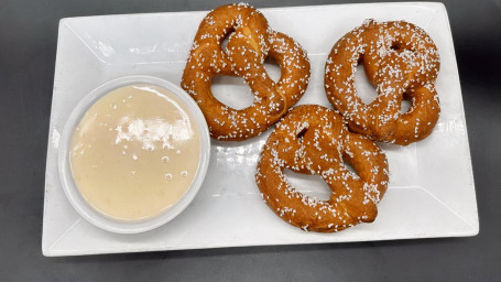 Pub-Style Pretzels