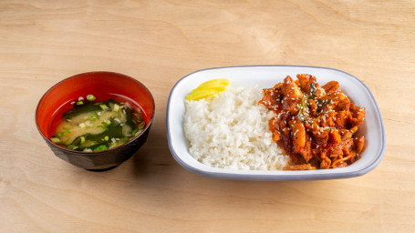 Jeyuk Bokkeum (Hot Spicy)