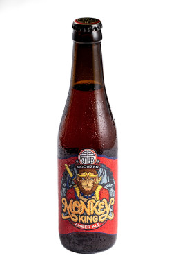 Moonzen Handcraft Monkey King Amber Ale Mén Shén Sūn Wù Kōng Hǔ Pò Pí Jiǔ