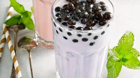 Smoothie With Popping Boba