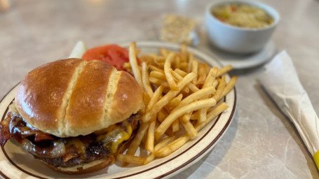 Texan Burger W/ Soup Fries