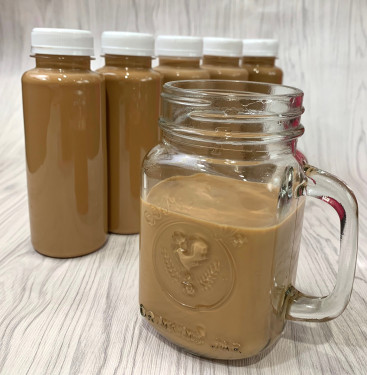 Zì Jiā Zhì Zūn Zǐ Nǎi Chá Dòng Bottled Milk Tea Cold