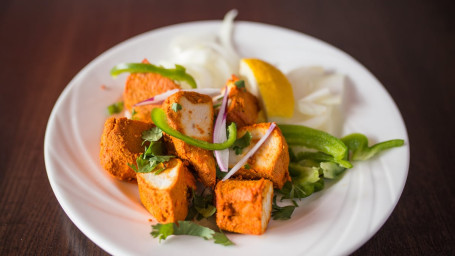 Hariyali Chicken Tikka (Spicy)