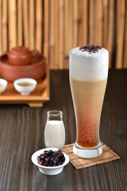 Dòng Guān Yīn Zhēn Zhū Ná Tiě Iced Tieguanyin Tea Latte With Pearls