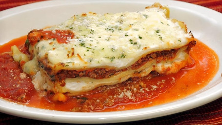 Baked Lasagna Dinner (Copy)