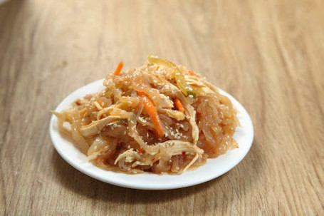 Hǎi Zhē Shǒu Sī Jī Jellyfish With Shredded Chicken