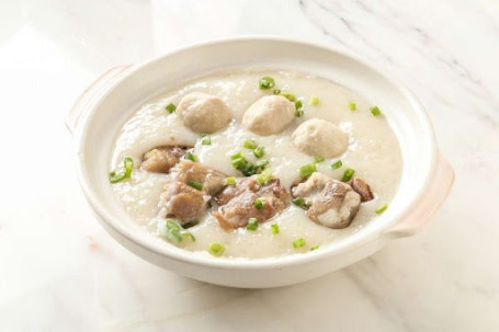 Pái Gǔ Ròu Wán Zhōu Porridge With Spare Ribs And Meat Balls