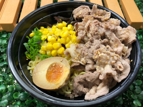 Sliced Beef Ramen Noodle Soup