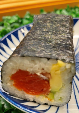 2 Smoked Salmon Nori Rolls