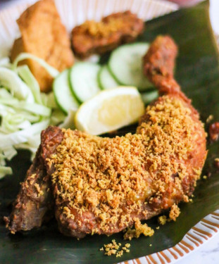 Original Smashed Fried Chicken (Ayam Penyet With Sambal Kecap)