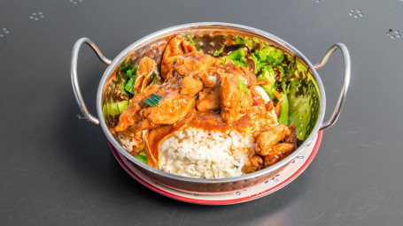 Taiwanese Three Cup Chicken With Steamed Rice Tái Wān Sān Bēi Jī Fàn , Includes 1 Portion Of Free Rice