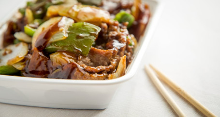 67. Pepper Steak With Onion （Qīng Jiāo Niú）