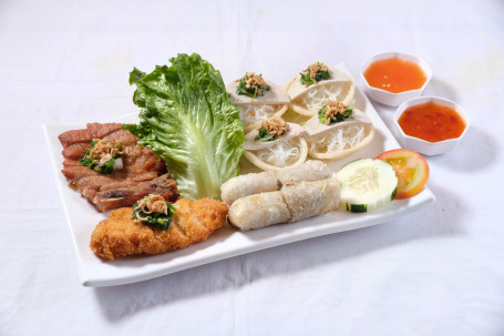 Yuè Shì Zá Jǐn Pīn Pán Tào Cān Assorted Vietnamese Snacks Platter Set