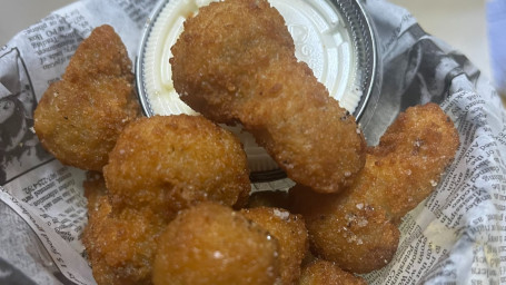 Breaded Mushrooms With A Side Of Ranch