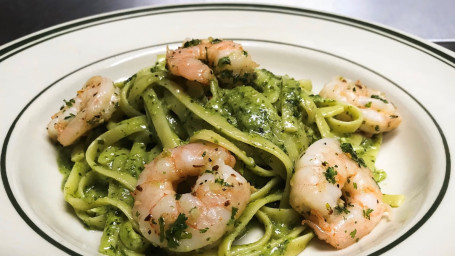 Creamy Pesto Pasta W/Garlic Butter Shrimp