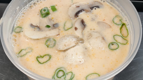 Thai Coconut Soup (For 2)