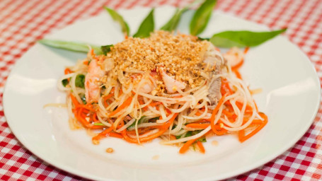 3. Green Papaya Salad( Gối Đu Đủ Tôm)