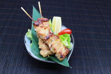 Rì Shì Zhū Jǐng Ròu Chuàn Shāo （1Chuàn） Pork Neck Skewer (1 Sticks)