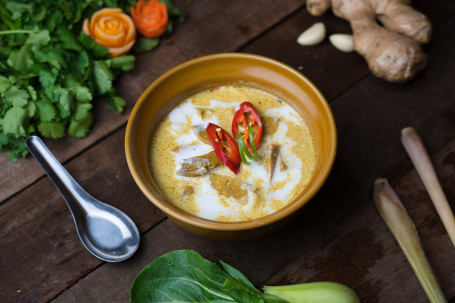V47. Gaeng Kharee (Thai Yellow Curry)