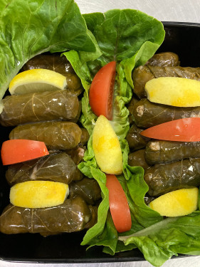 Vegan Stuffed Vine Leaves .No Yogurt Dressing