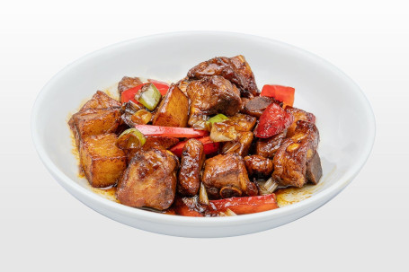 Hóng Shāo Mǎ Líng Shǔ Pái Gǔ Braised Pork Ribs W/ Potatoes