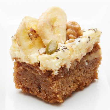 Mini Banana Cake Slice