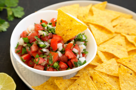 Tortilla Chips With Pico De Gallo