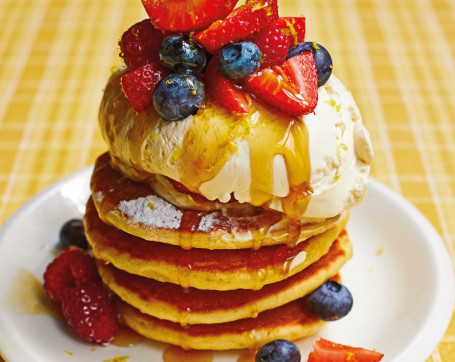 Pancakes Berries Cream