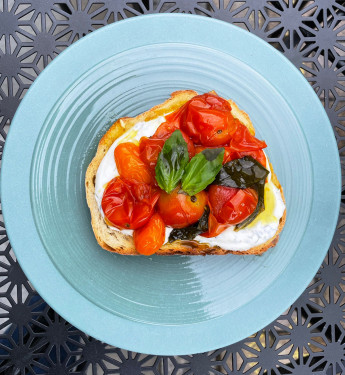 Confit Tomatoes, Garlic Yoghurt, Sourdough