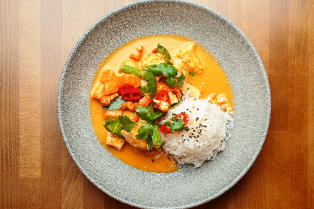 Thai Red Chicken Curry (N)