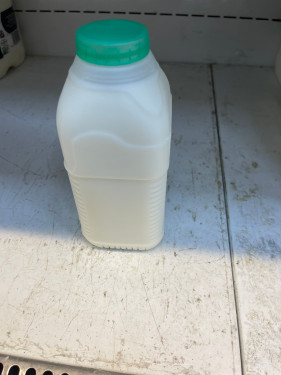 Milk Semi Skimmed 1 Pint