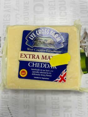 Lye Cross Farm Cheese Extra Mature Regular