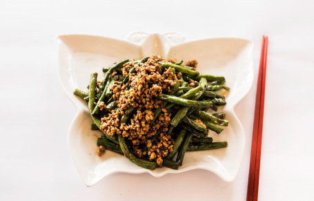 Dry Fried Beans With Pork Mince (Spicy)