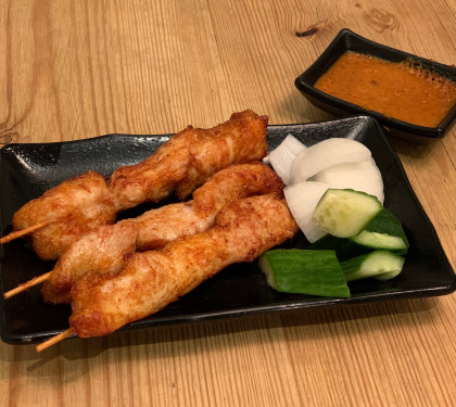 Indonesian Chicken Satay (3 Skewers) (G)