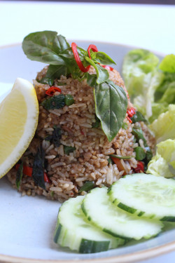 Chilli And Basil Fried Rice (Khao Pad Ga Prao)