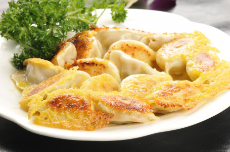 Pan Fried Pork And Cabbage Dumplings (10 Pieces)