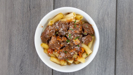 Chianti Braised Beef Rigatoni