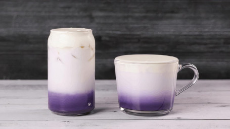 Taro-Lavendel-Latte