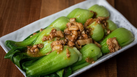 Bok Choy With Meat Sauce