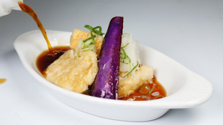 3. Agedashi Tofu (Deep Fried Tofu In Soy Sauce Broth)