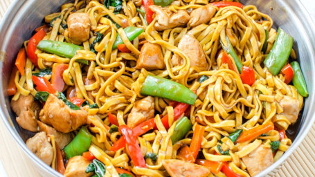 Taiwanese Shredded Chicken Lo Mein