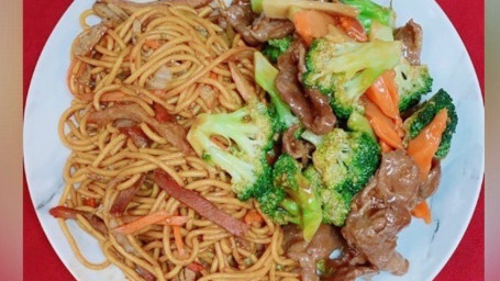 7. Roast Pork Lo Mein