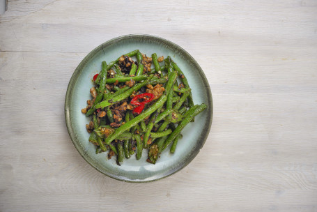 28. Green Beans And Okra Wok Fried With Chicken Mince