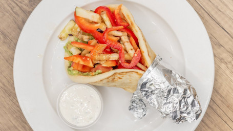 Veggie Pita Plate