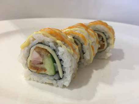 Chicken Maki With Sliced Cheese (6 Pieces)